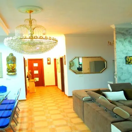 公寓 Vacation Albatros & Glamping Spain 马拉加