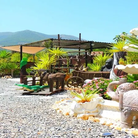 Vacation Albatros & Glamping Spain * Malaga