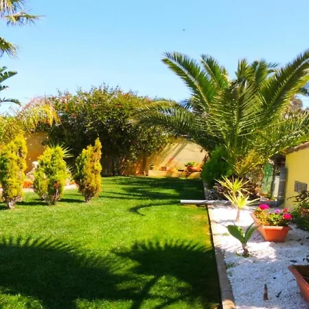 Apartment Vacation Albatros & Glamping Spain